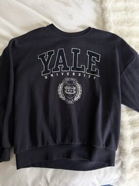 Yale University Navy Crewneck Sweatshirt